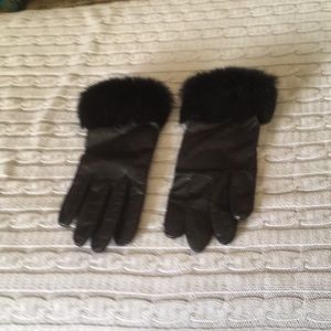 Lord and Taylor leather gloves
